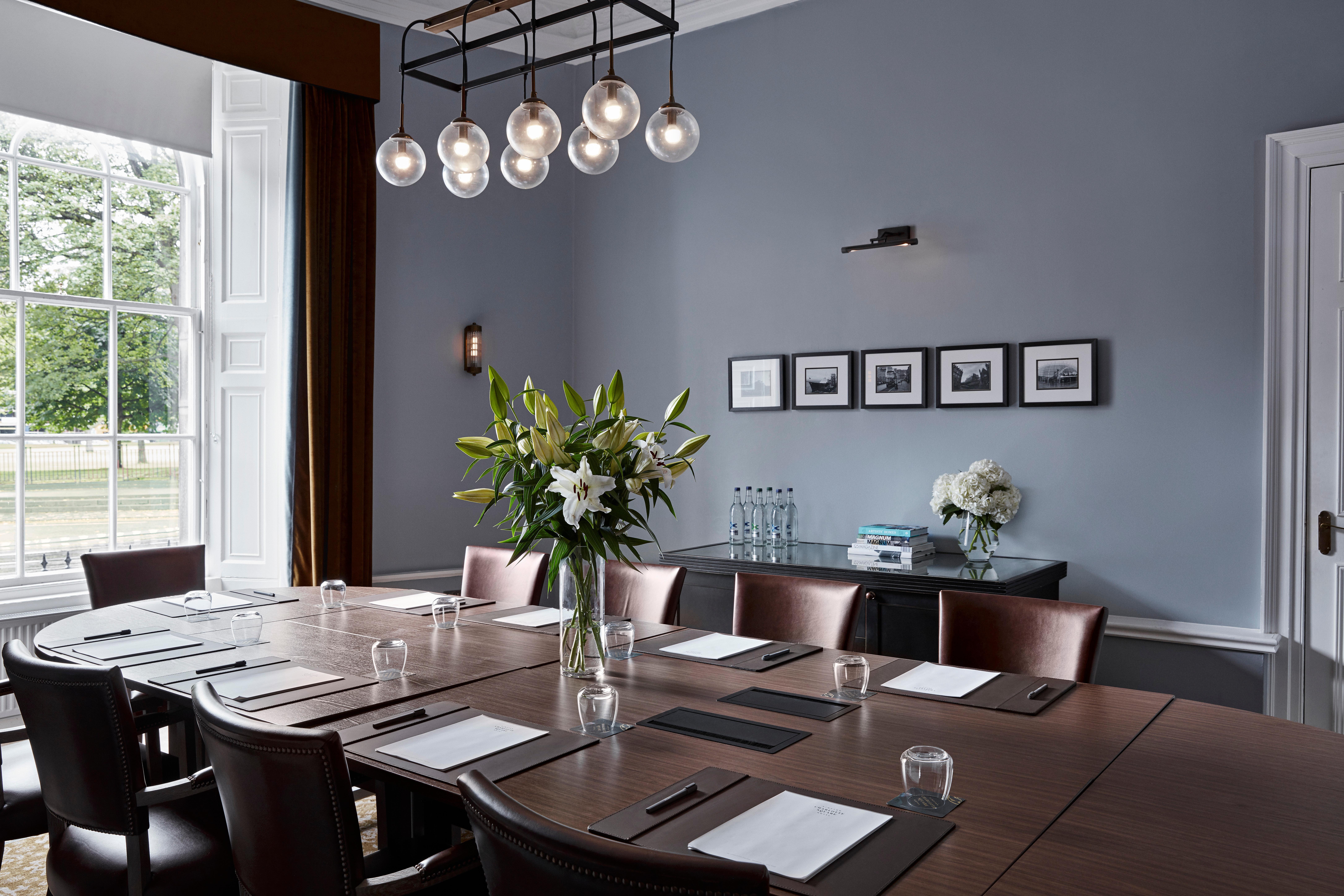 Kimpton Charlotte Square By Ihg Hotel Edinburgh Luaran gambar The Boardroom at the Royal Automobile Club
